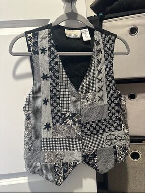 Nanette Lepore Black & White Patchwork V-Neck Vest